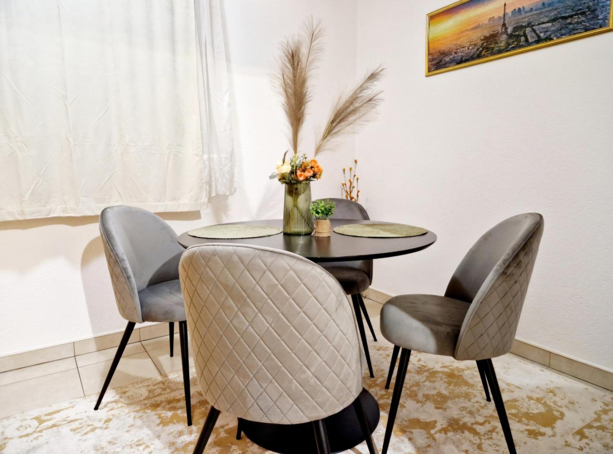 Apartment Pacifik Lux & Private Garage Sarajevo